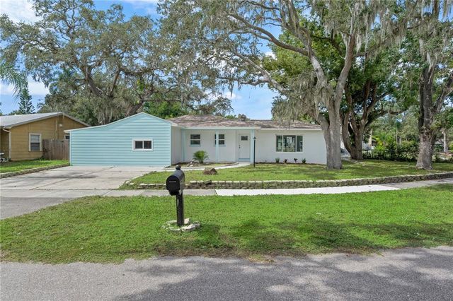 2026 PINECREST WAY, Clearwater, FL 33755