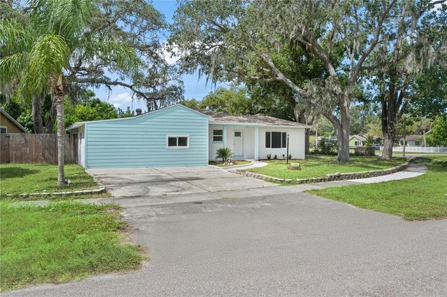 2026 PINECREST WAY, Clearwater, FL 33755