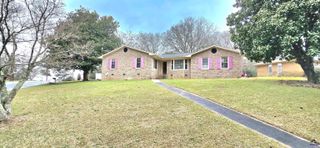 2504 Bedford Place, Macon, GA 31211