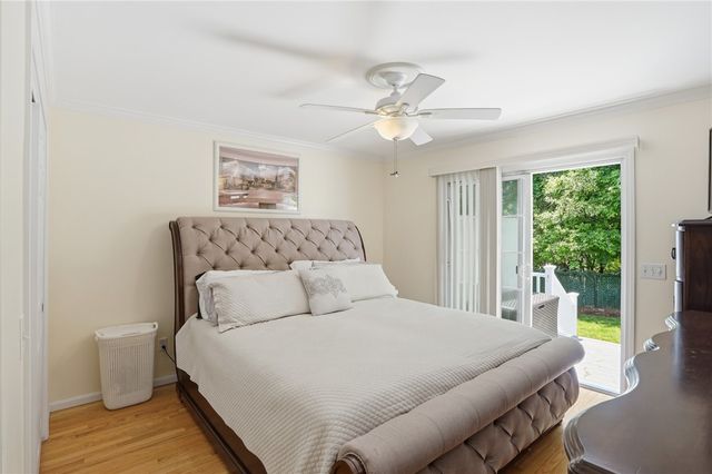 212 Lexington Avenue, North Providence, RI 02904