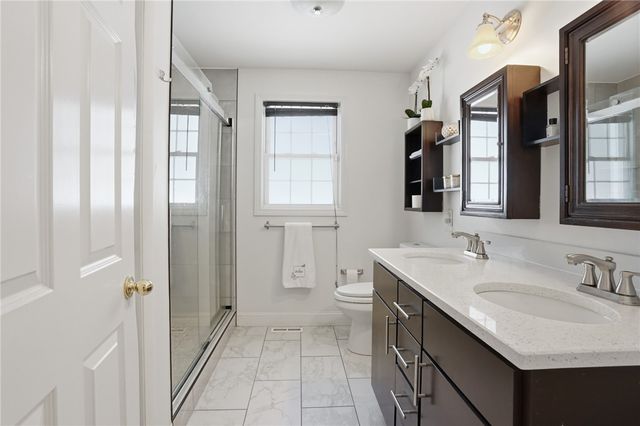 212 Lexington Avenue, North Providence, RI 02904
