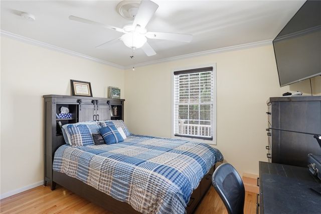 212 Lexington Avenue, North Providence, RI 02904