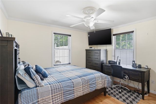 212 Lexington Avenue, North Providence, RI 02904