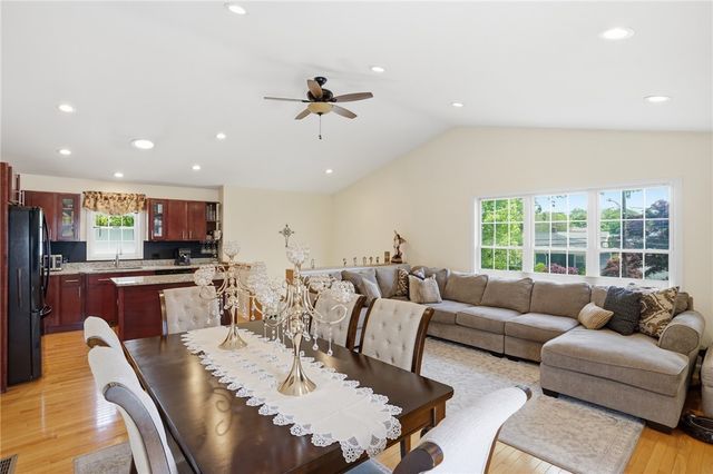 212 Lexington Avenue, North Providence, RI 02904