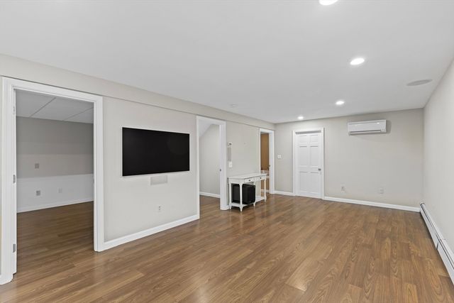 29 Sturgis Ln, Barnstable, MA 02630