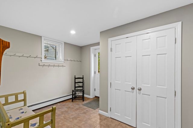 29 Sturgis Ln, Barnstable, MA 02630