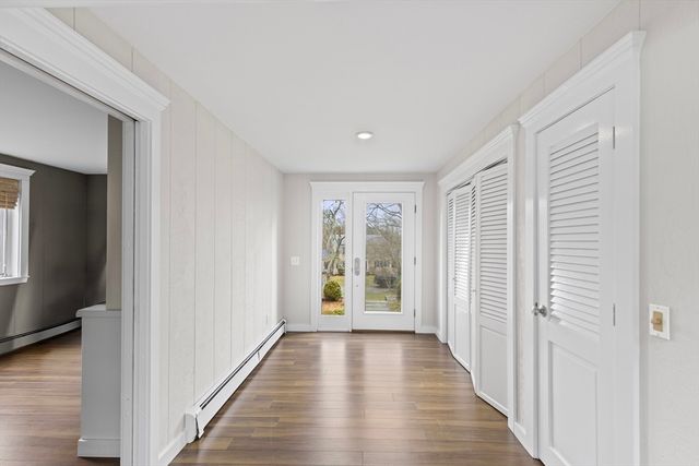 29 Sturgis Ln, Barnstable, MA 02630