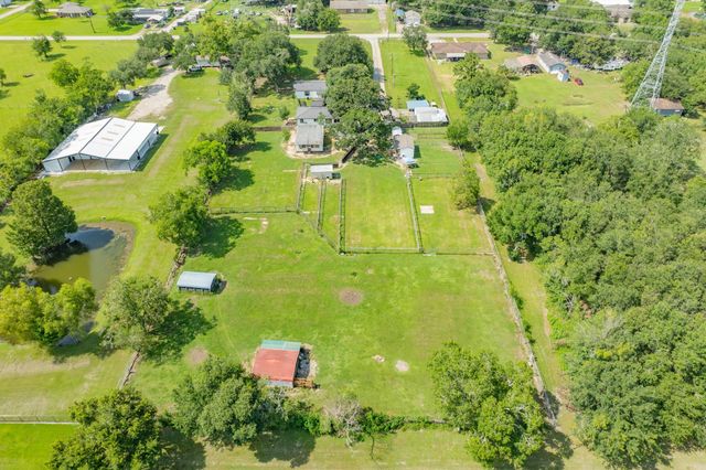 2230 Nancy Street, Alvin, TX 77511