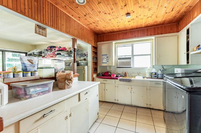 2230 Nancy Street, Alvin, TX 77511