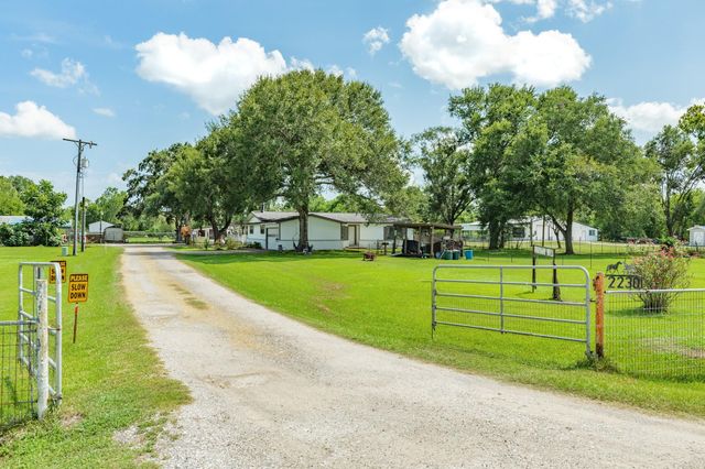 2230 Nancy Street, Alvin, TX 77511