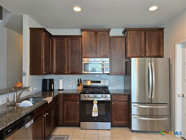 129 Diamondback Cove, Buda, TX 78610