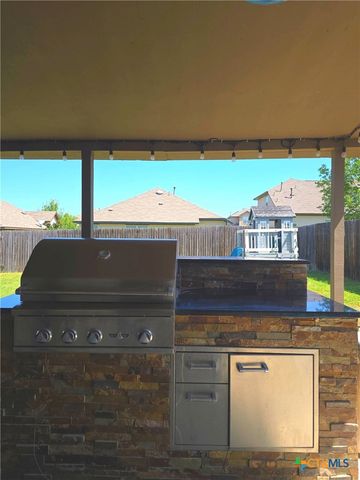 129 Diamondback Cove, Buda, TX 78610