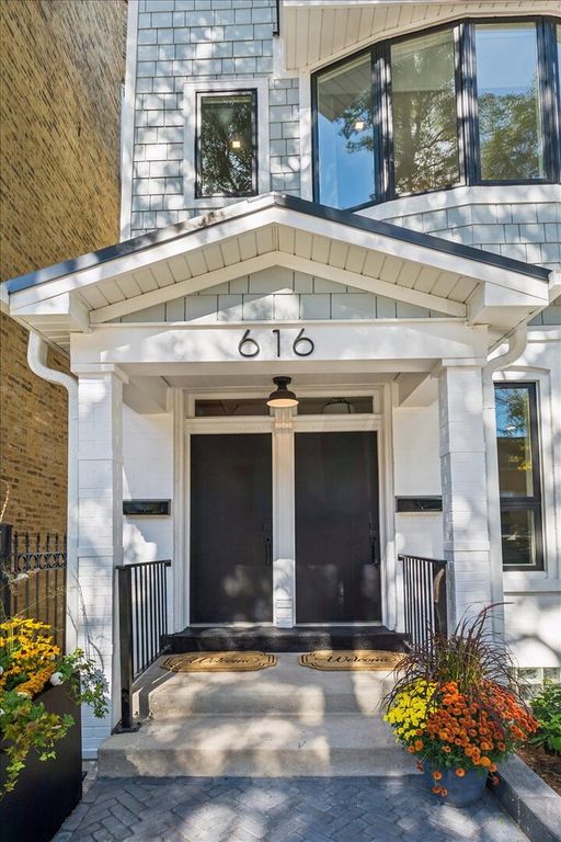 616 W Willow Street, Chicago, IL 60614 — photo 2