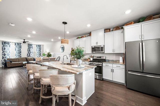 124 ALEXANDRIA ST, Bensalem, PA 19020