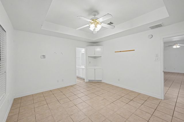 4922 Pleasure Lake Lane, Willis, TX 77318