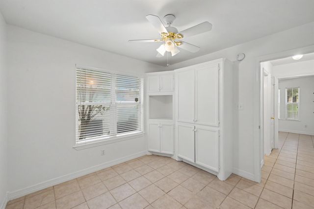 4922 Pleasure Lake Lane, Willis, TX 77318