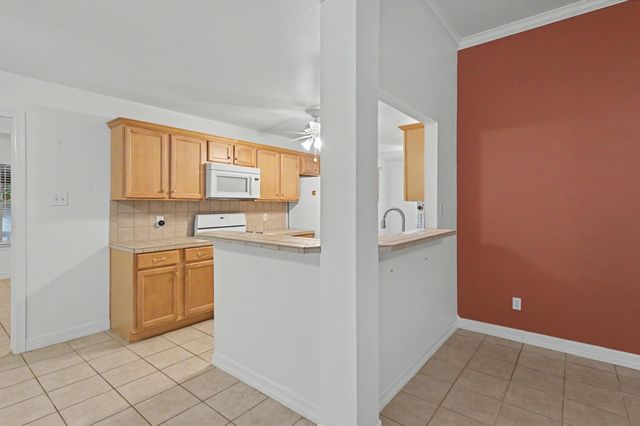 4922 Pleasure Lake Lane, Willis, TX 77318