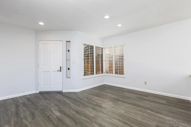 6327 CAMINITO DEL CERVATO, San Diego, CA 92111