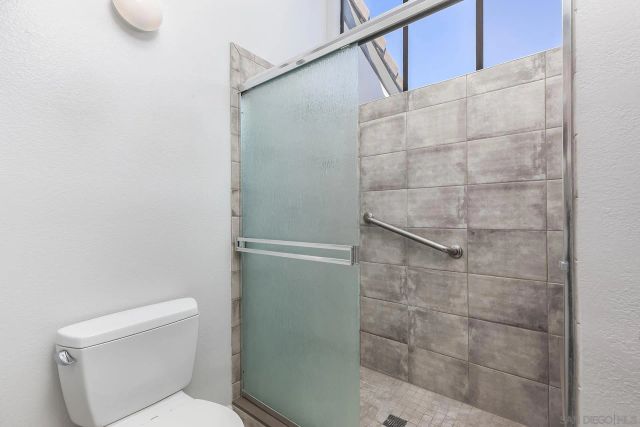 6327 CAMINITO DEL CERVATO, San Diego, CA 92111