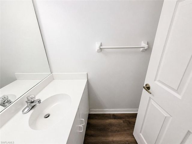5114 Mabry DR, Naples, FL 34112