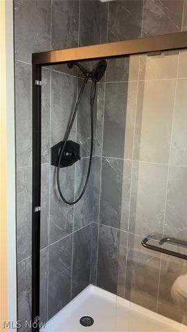 805 johnny k, Hubbard, OH 44425