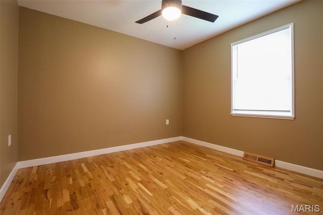 9110 Radiom Drive, St Louis, MO 63123