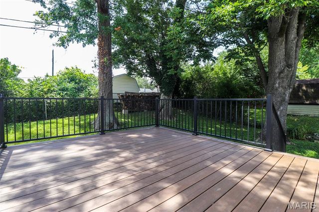 9110 Radiom Drive, St Louis, MO 63123