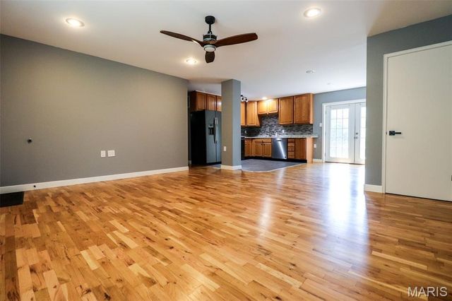 9110 Radiom Drive, St Louis, MO 63123