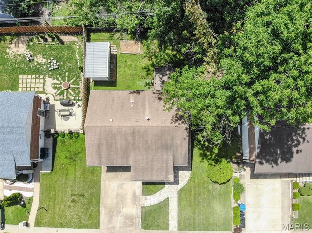 9110 Radiom Drive, St Louis, MO 63123