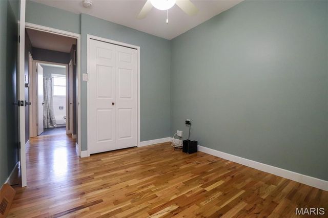 9110 Radiom Drive, St Louis, MO 63123