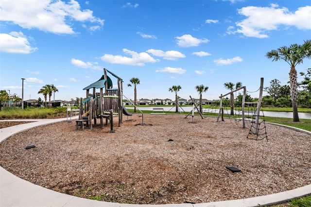 11817 MOONSAIL DRIVE, Palmetto, FL 34221