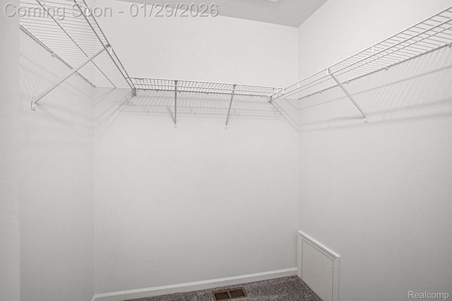 3253 Newbury Place, Troy, MI 48084