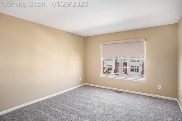 3253 Newbury Place, Troy, MI 48084