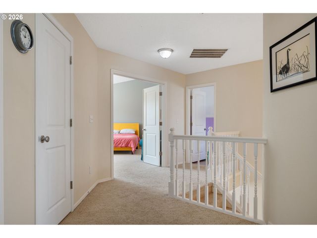 15572 Se GLADYS ROSE Way, Damascus, OR 97089