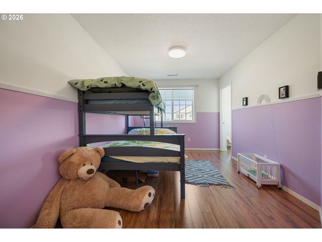 15572 Se GLADYS ROSE Way, Damascus, OR 97089