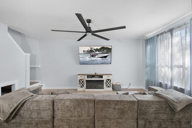 3124 SW Solitaire Palm Drive, Palm City, FL 34990