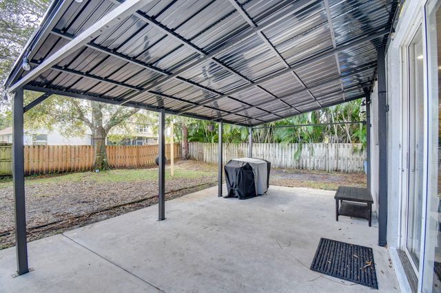 3124 SW Solitaire Palm Drive, Palm City, FL 34990