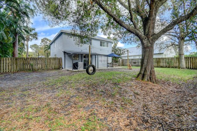 3124 SW Solitaire Palm Drive, Palm City, FL 34990