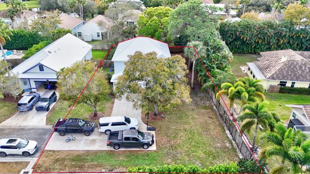 3124 SW Solitaire Palm Drive, Palm City, FL 34990