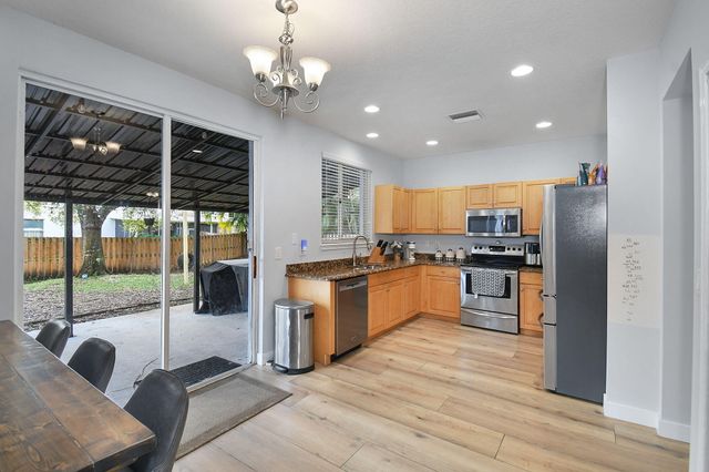 3124 SW Solitaire Palm Drive, Palm City, FL 34990