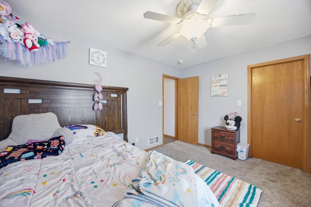 208 13th Street SW, Altoona, IA 50009