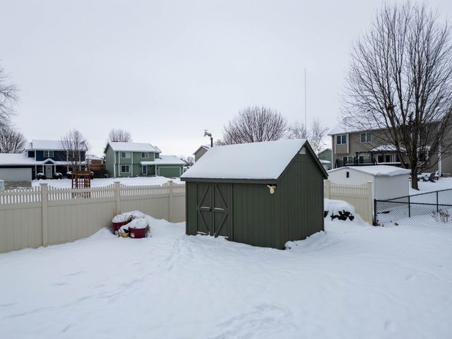 208 13th Street SW, Altoona, IA 50009