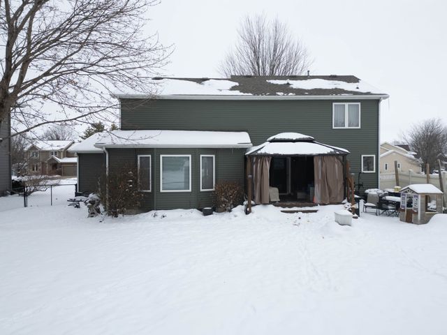 208 13th Street SW, Altoona, IA 50009