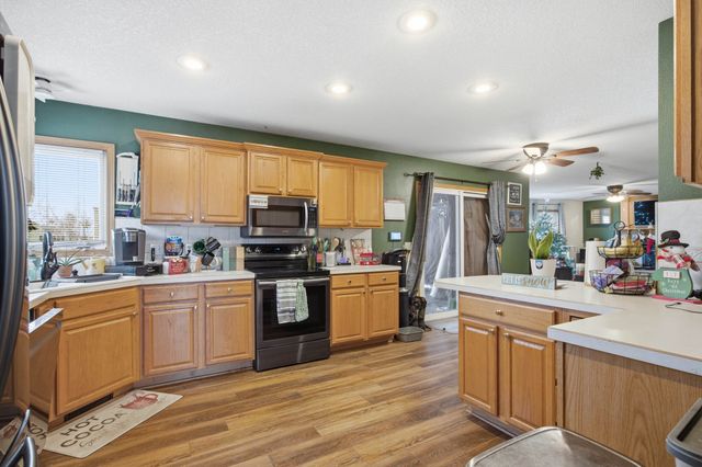 208 13th Street SW, Altoona, IA 50009