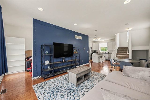 4576 Bradley Circle 25, Troy, MI 48085