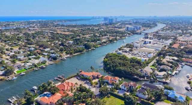 2252 Bay Village Court, Palm Beach Gardens, FL 33410