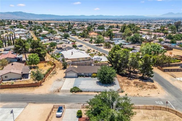 19891 Talihina Road, Apple Valley, CA 92307