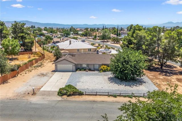 19891 Talihina Road, Apple Valley, CA 92307