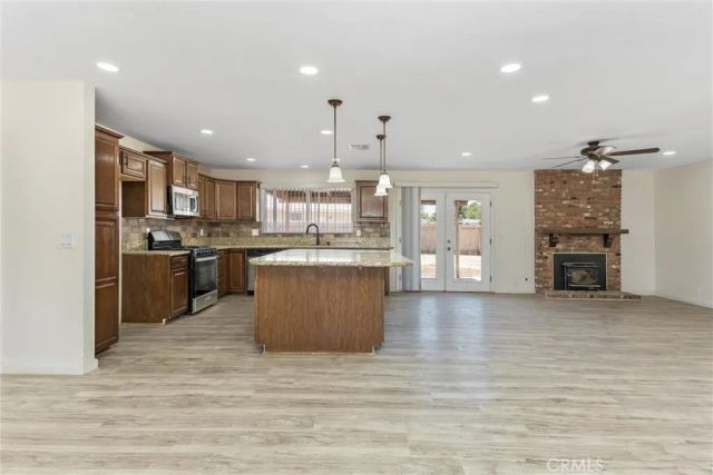 19891 Talihina Road, Apple Valley, CA 92307