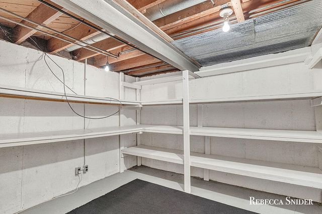 3134 Midland Drive, Grand Rapids, MI 49506